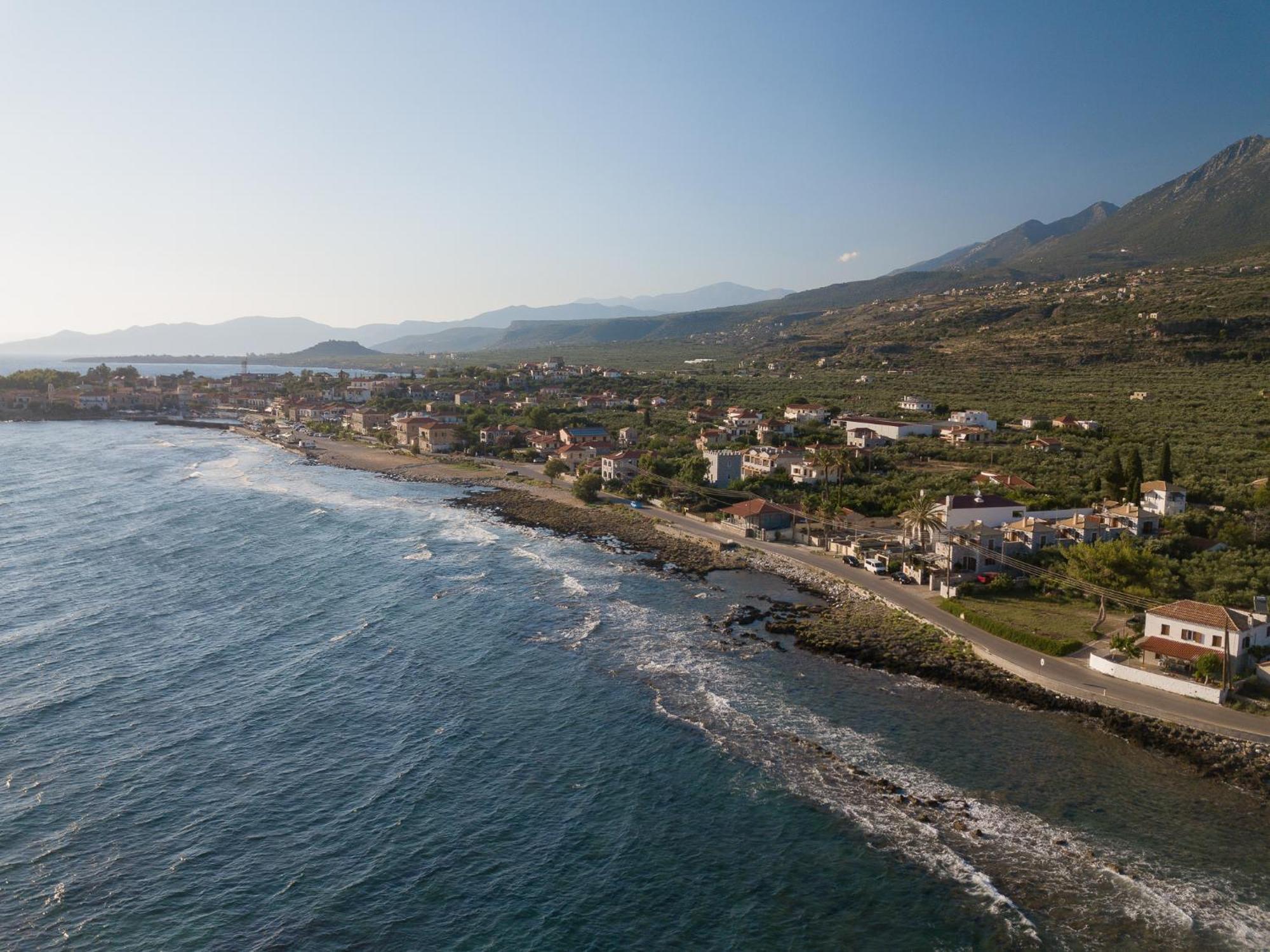 Pleiades Seaside Residences In Mani Agios Nikolaos  Exterior photo