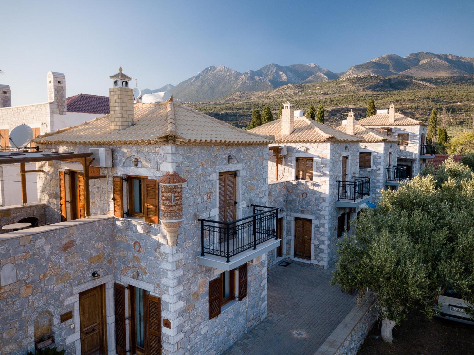 Pleiades Seaside Residences In Mani Agios Nikolaos  Exterior photo