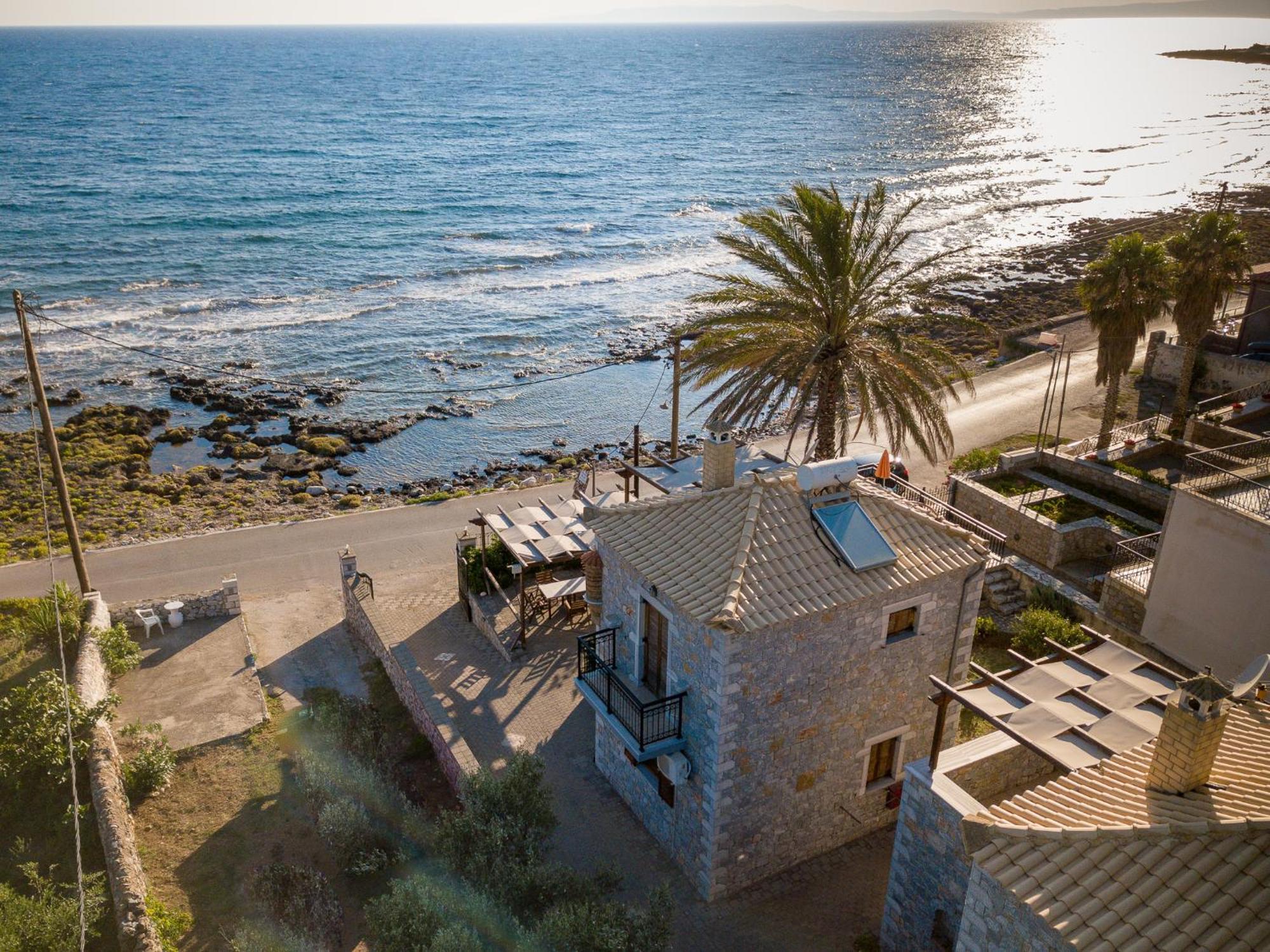 Pleiades Seaside Residences In Mani Agios Nikolaos  Exterior photo
