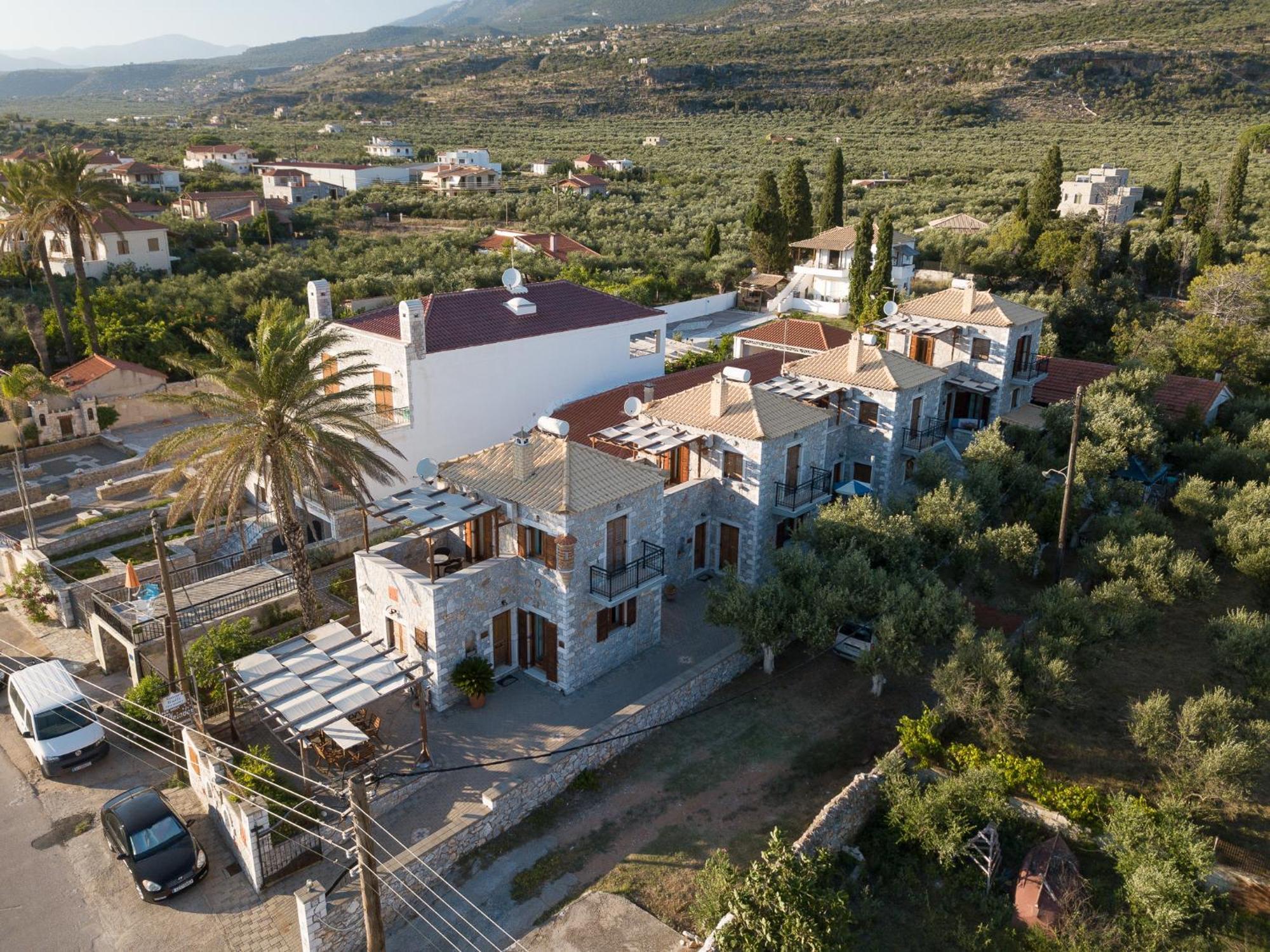 Pleiades Seaside Residences In Mani Agios Nikolaos  Exterior photo