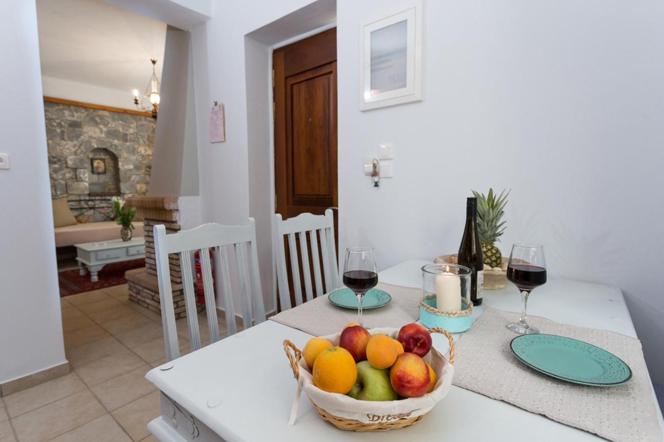 Pleiades Seaside Residences In Mani Agios Nikolaos  Room photo